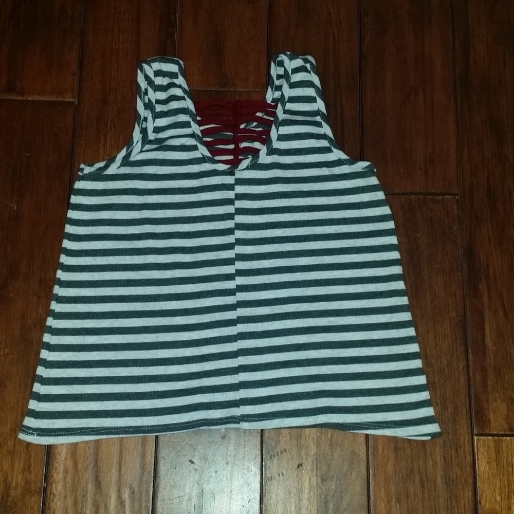girls full tilt stripped tank top. good condition.